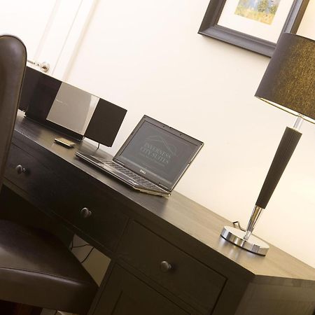 Inverness City Suites Exteriör bild