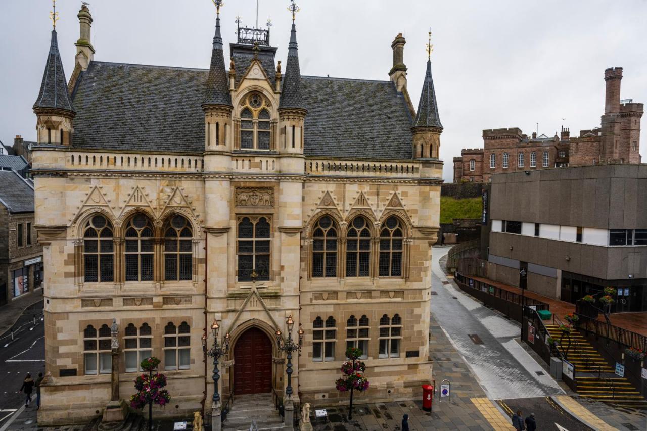 Inverness City Suites Exteriör bild
