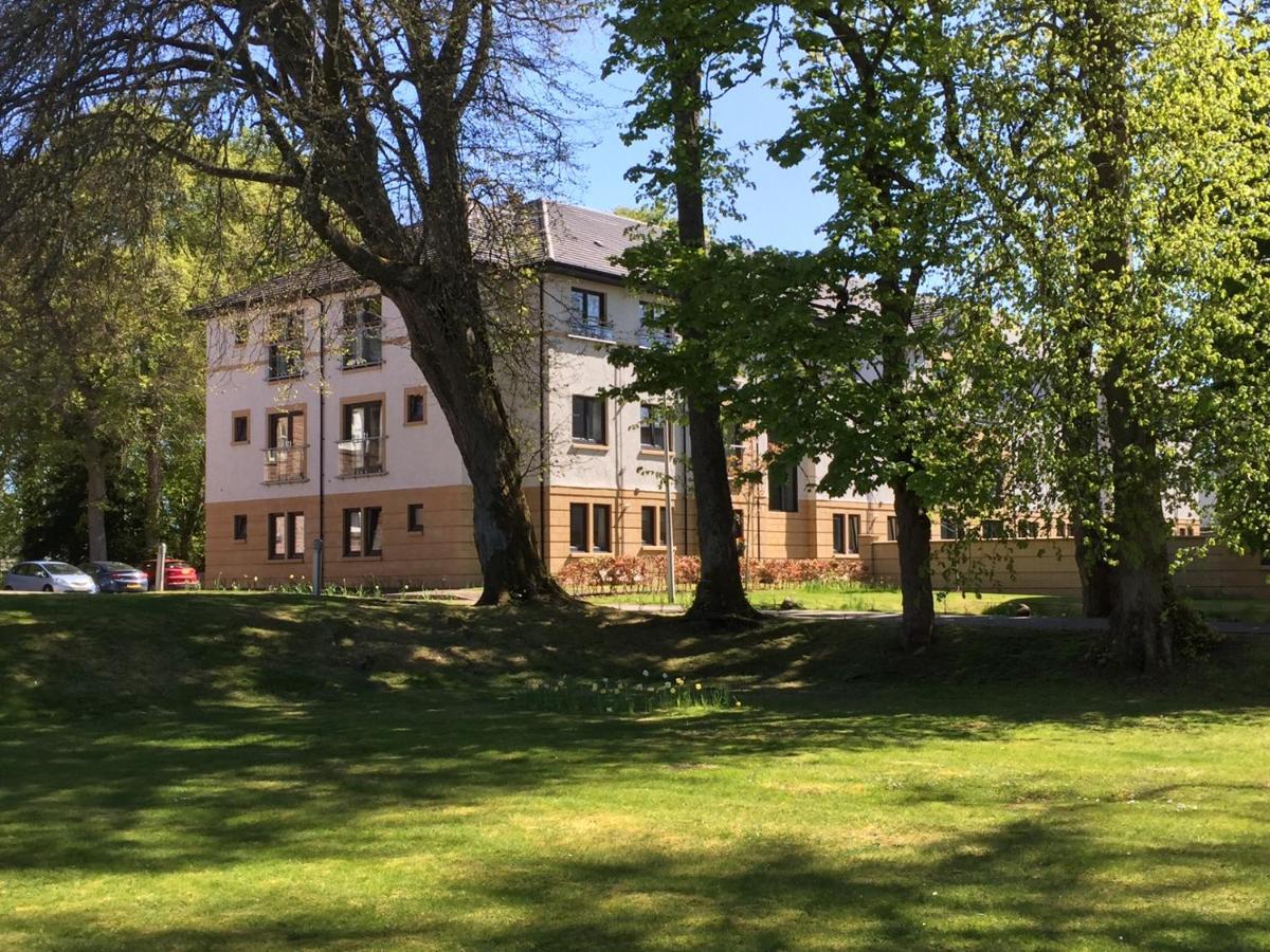 Inverness City Suites Exteriör bild